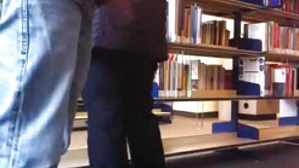 Tri pohote dame si želijo, da bi jih moški po vrsti zadovoljil